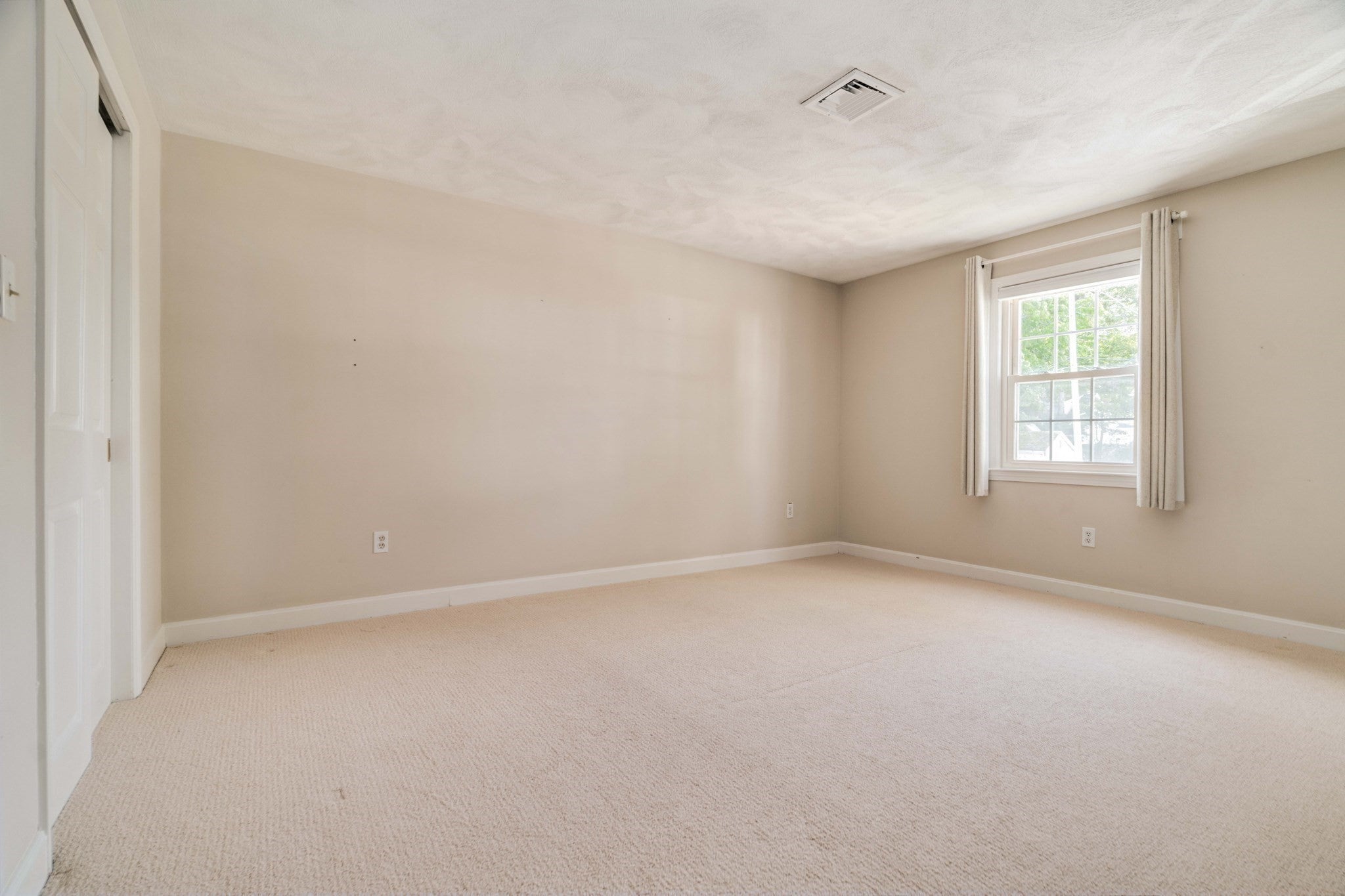 42 Salem St #A, Wakefield, MA, 42 Salem St #A, Wakefield, MA Photo #26