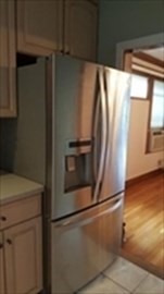 Arlington, Massachusetts 02247, United States, 3 Bedrooms Bedrooms, ,1 BathroomBathrooms,Residential,Active,158872