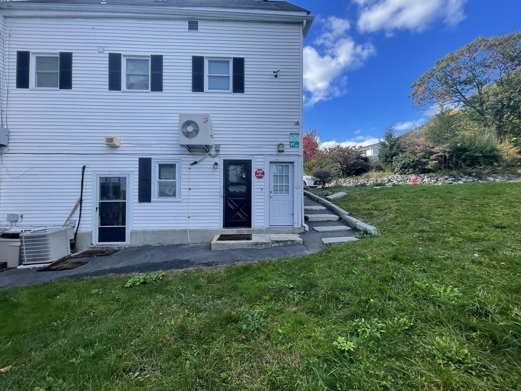 17-23 Essex St REAR