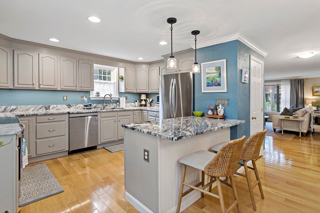 195 Falmouth Rd #3F, Mashpee, MA Photo #8