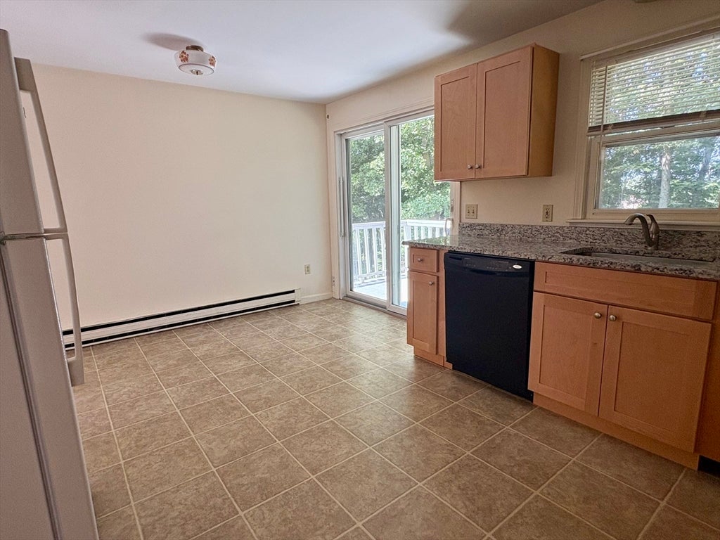 9 Greenhalge Street, Worcester, MA, 9 Greenhalge Street, Worcester, MA Photo #3