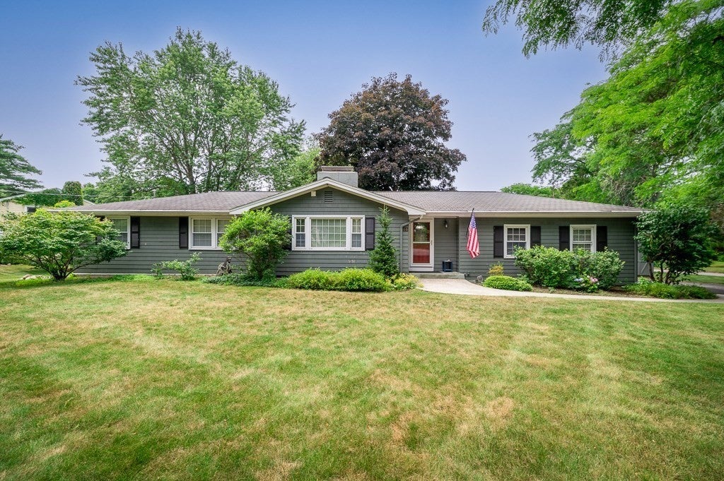 16 Greenbrook Road