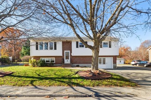 38 Valley St Salem MA 01970