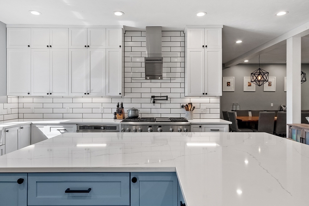 3 Fulling Mill Dr