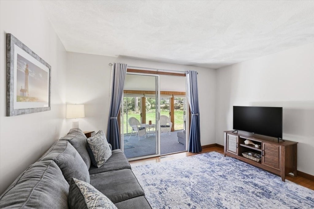 106 Pine Street, Yarmouth, MA, 106 Pine Street, Yarmouth, MA Photo #14