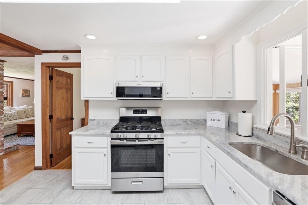 106 Pine Street, Yarmouth, MA, 106 Pine Street, Yarmouth, MA Photo #8