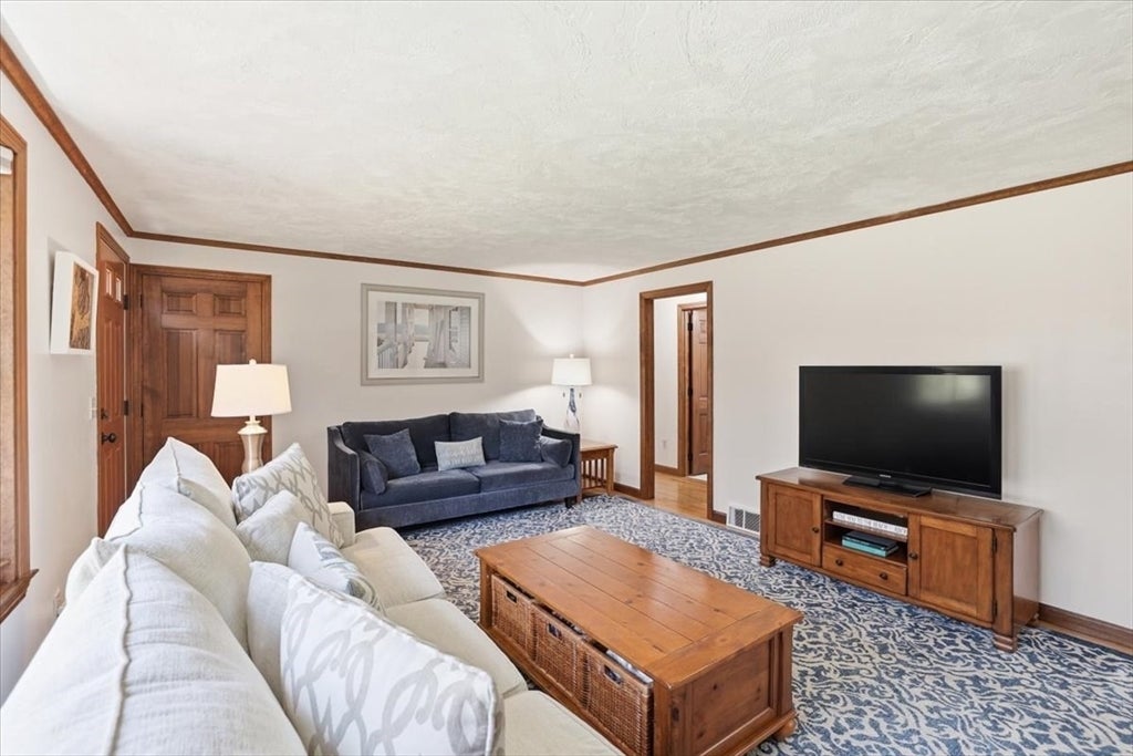 106 Pine Street, Yarmouth, MA, 106 Pine Street, Yarmouth, MA Photo #3