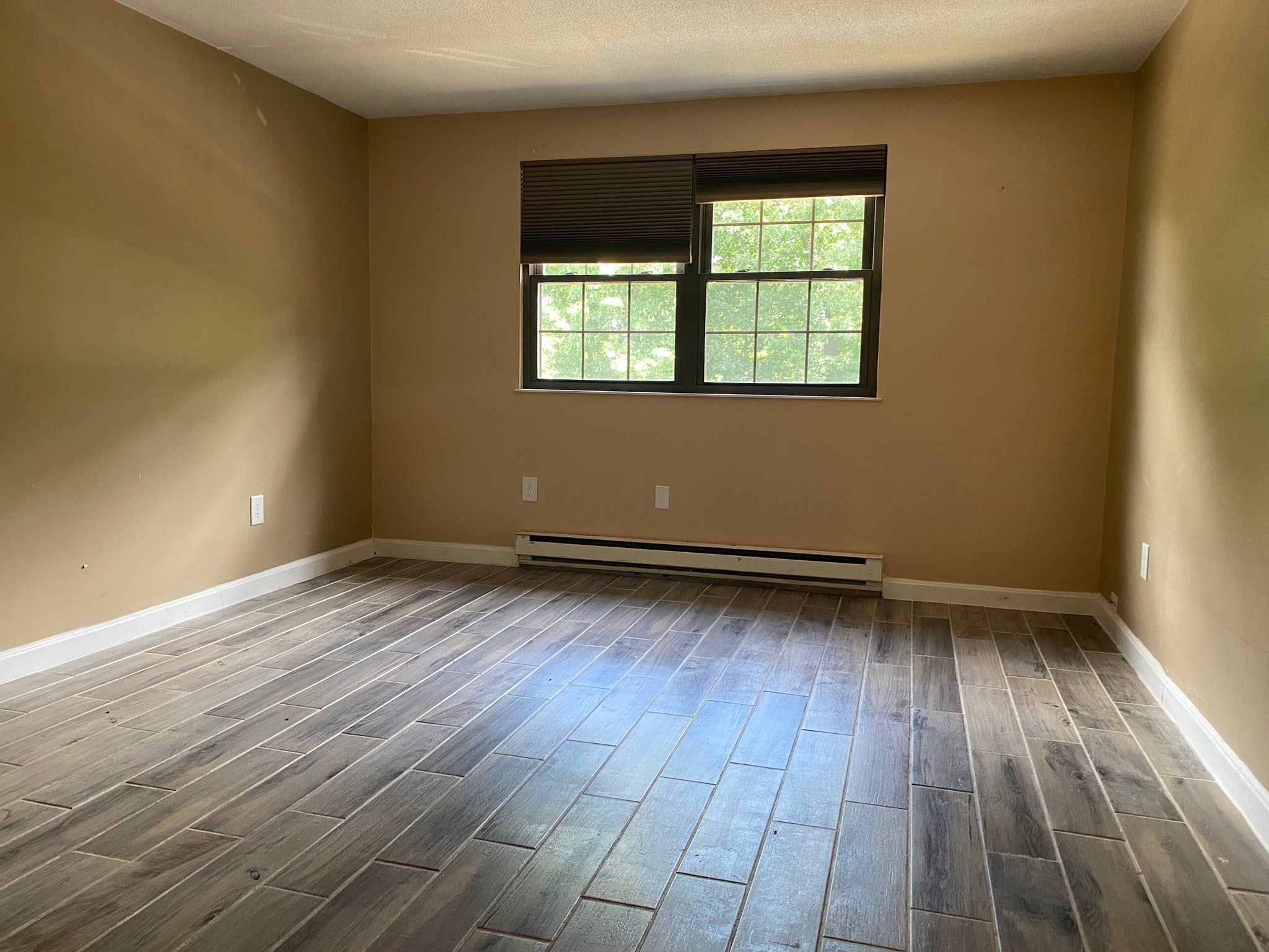 14 Mayberry Dr 10 C