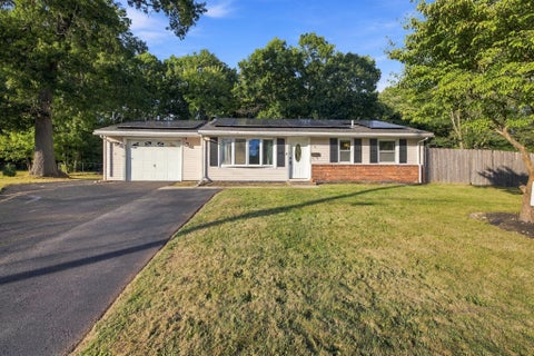 Photo of 19 Waleco Rd, Brockton, MA 02302 (MLS # 73579374)