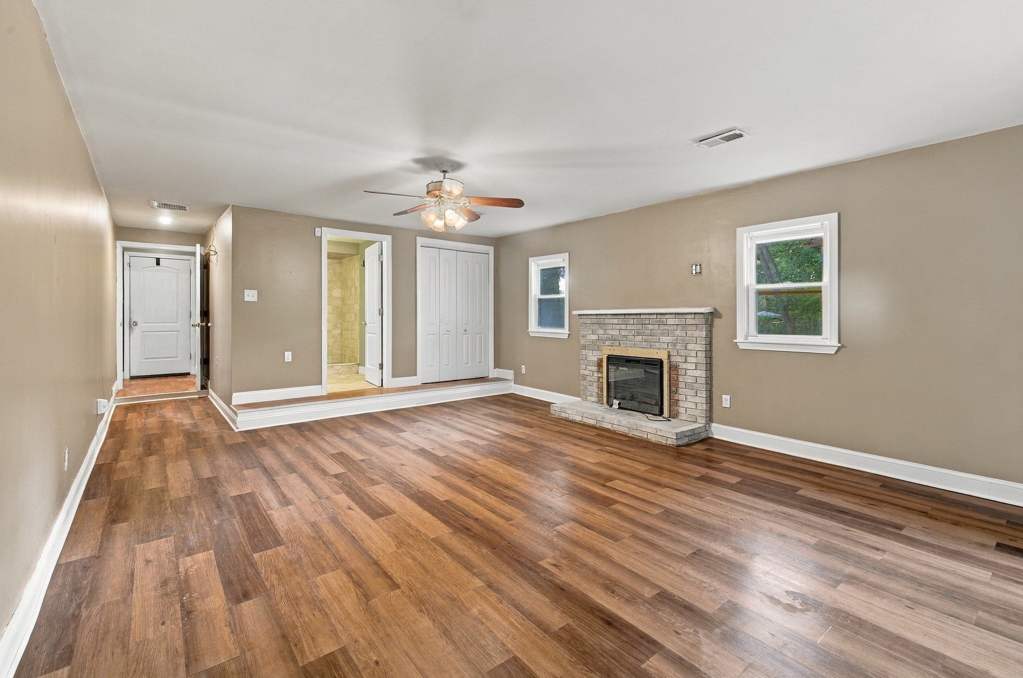 19 Waleco Rd, Brockton, MA Photo #13