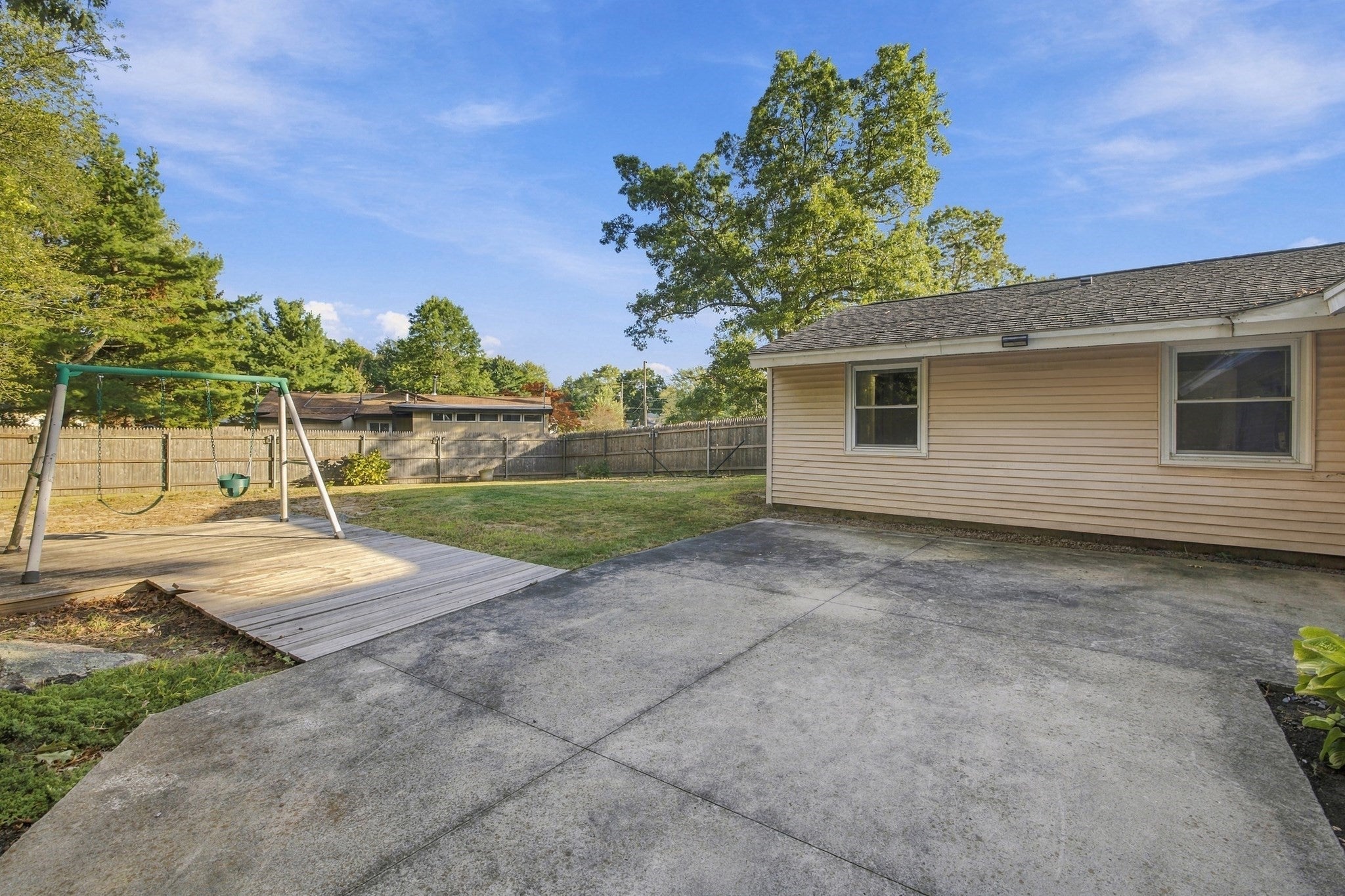 19 Waleco Rd, Brockton, MA Photo #35