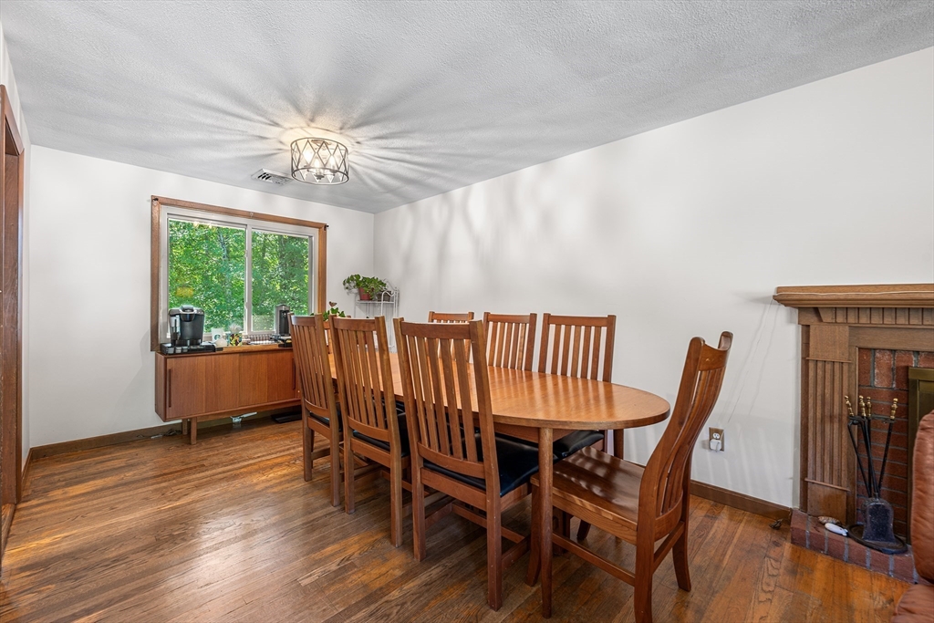 6 Sierra Dr