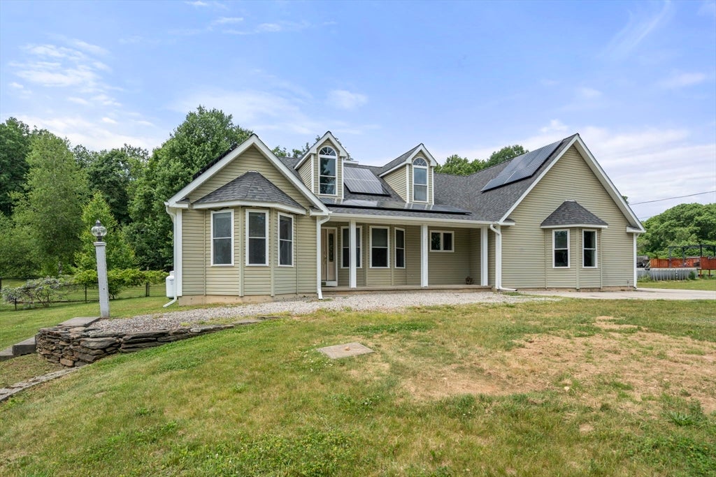893 Cronin Rd