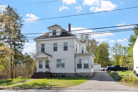 Photo of 15R Warren Ave #15R, Chelmsford, MA 01824 (MLS # 73557843)
