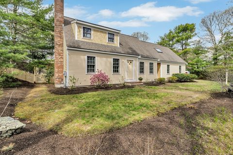 Photo of 5 Quail Run Ln, Sandwich, MA 02537 (MLS # 73520204)