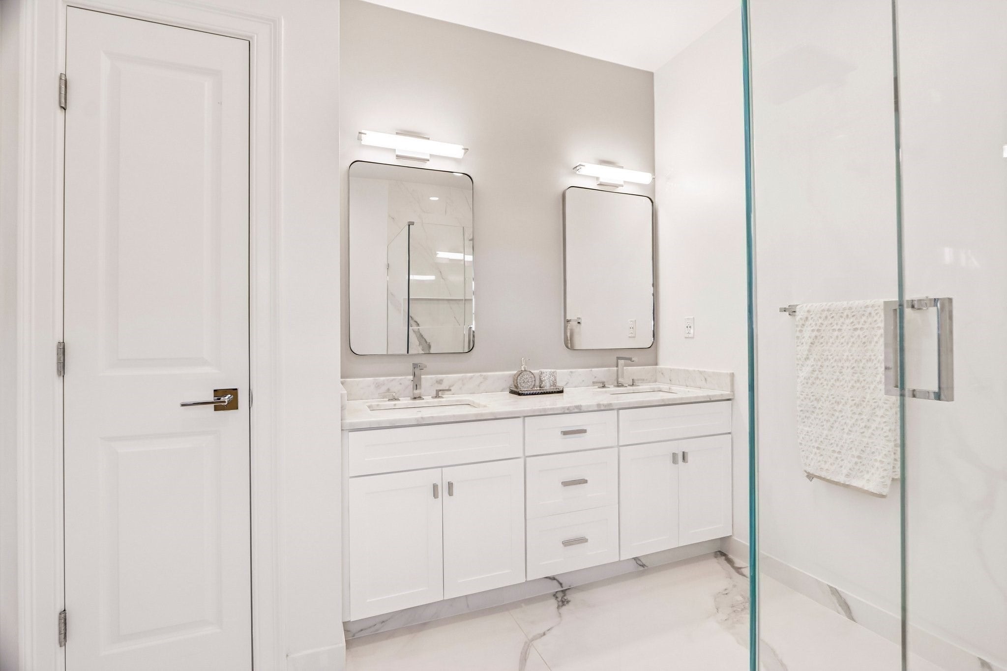 259 Oakwood Ave, Revere, MA Photo #19