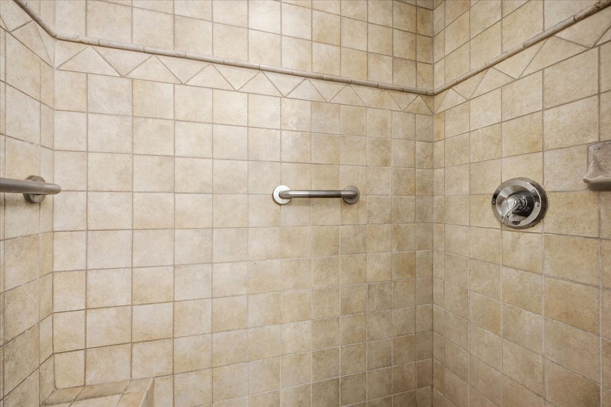 989 East St #115, Dedham, MA, 989 East St #115, Dedham, MA Photo #24