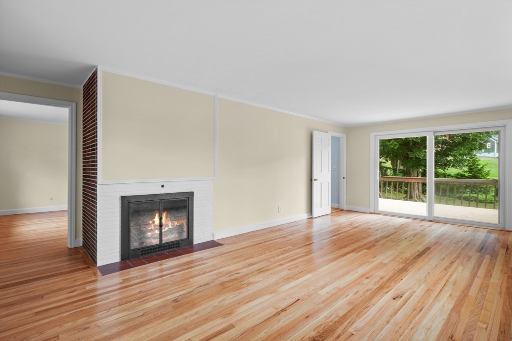 200 Edgewater Drive