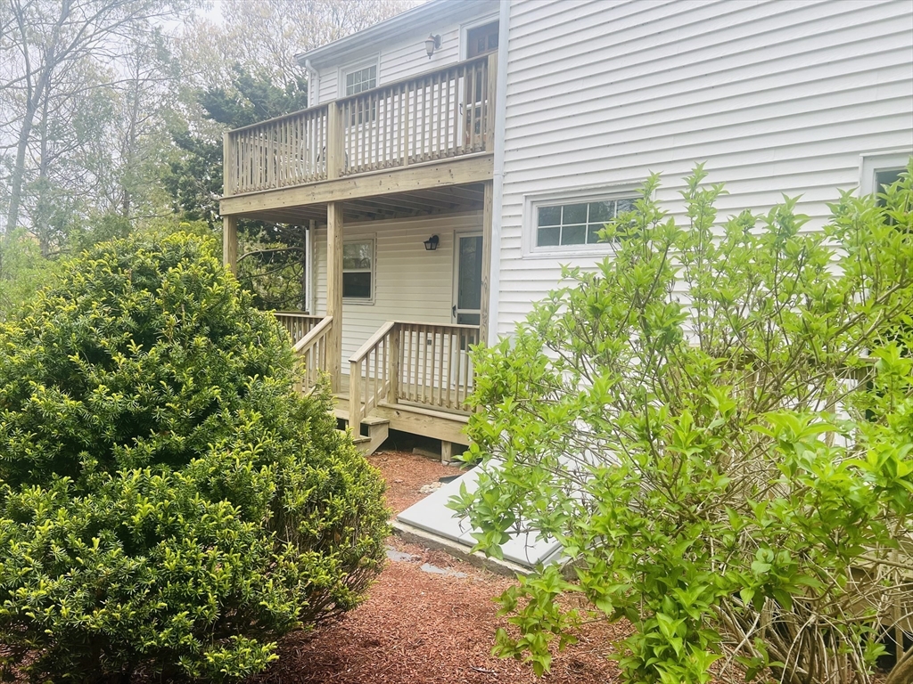 1431 Iyannough Rd 1