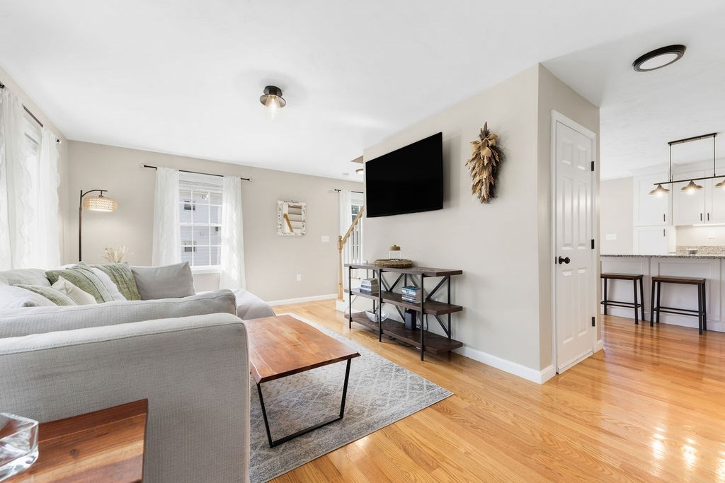 62 Aldrich Rd 62