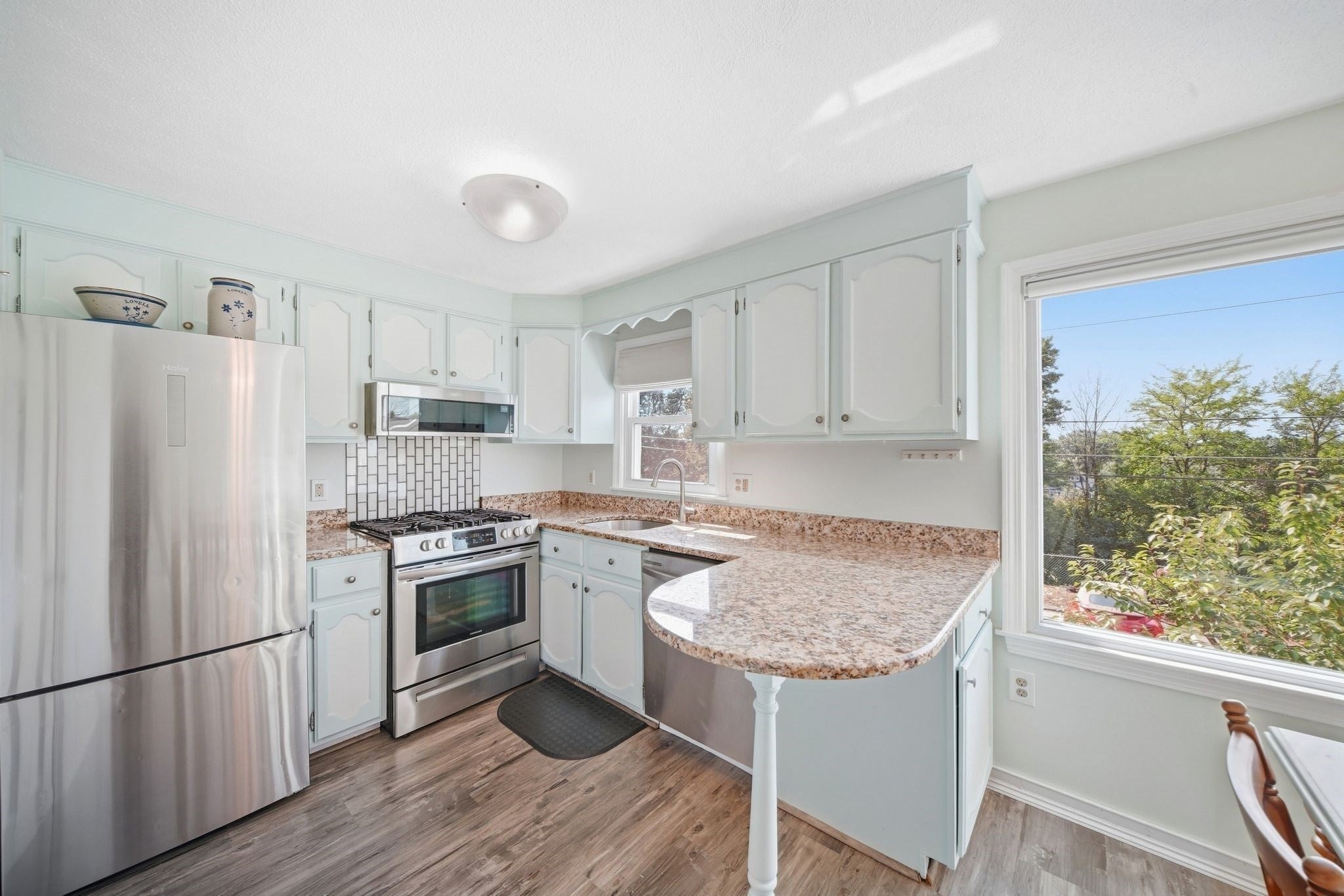 106 Park Ave W Ave #D5, Lowell, MA Photo #11