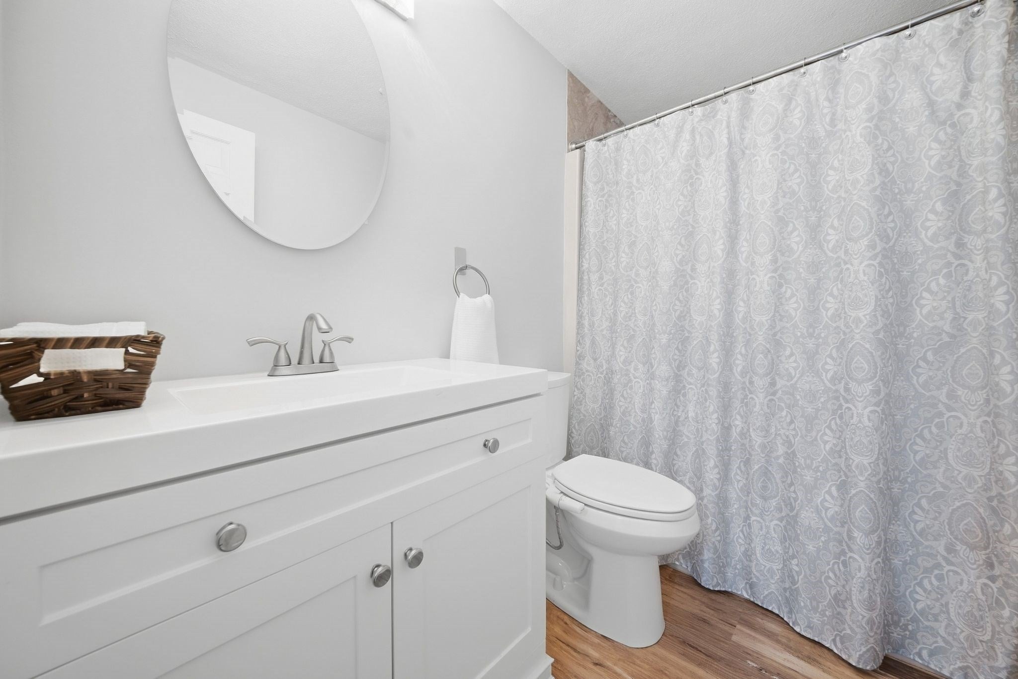 106 Park Ave W Ave #D5, Lowell, MA Photo #17