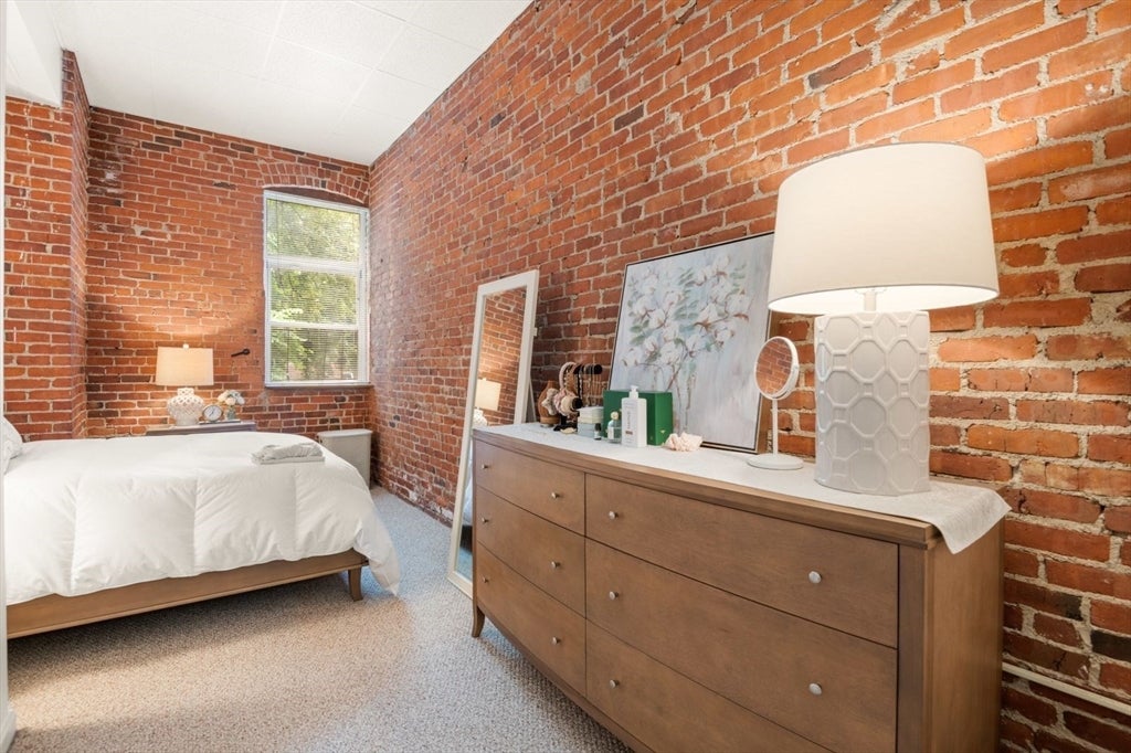 60 Marshal St #4, Brookline, MA Photo #16