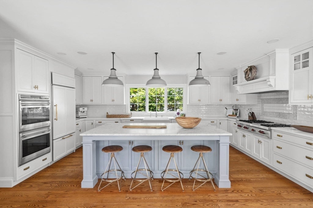 68 School Street, Hingham, MA, 68 School Street, Hingham, MA Photo #2