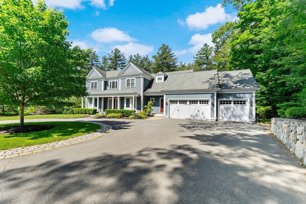5 Bostonian Way