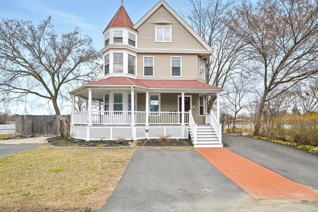 11 Spaulding St 2