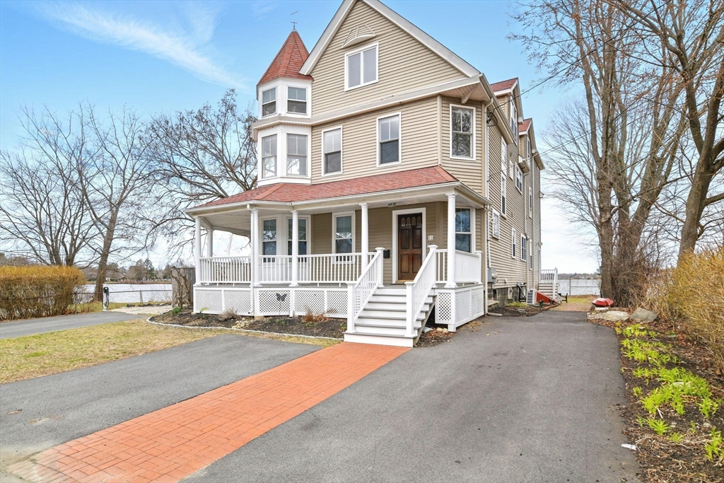 11 Spaulding St 2