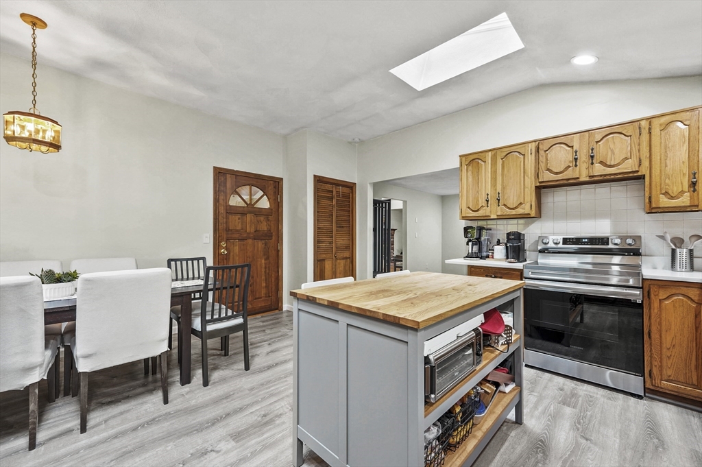 12 Kameha Drive