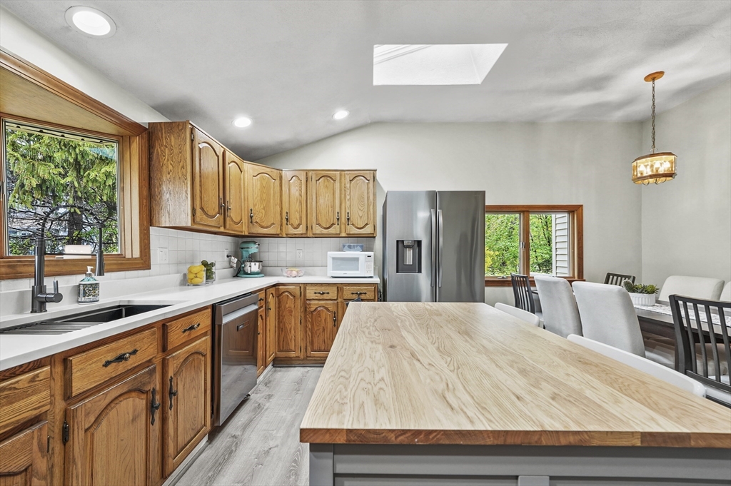 12 Kameha Drive