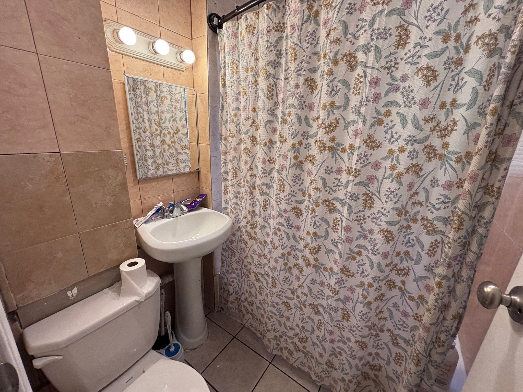 51 Thornton St #2, Revere, MA, 51 Thornton St #2, Revere, MA Photo #8