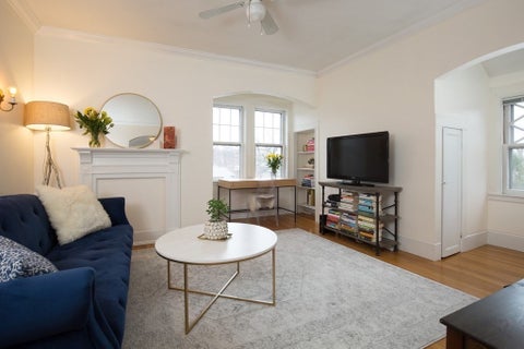 Photo of 15 Braemore Rd #5, Boston, MA 02135 (MLS # 73528730)