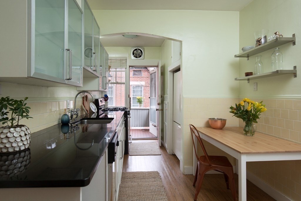 15 Braemore Rd 5