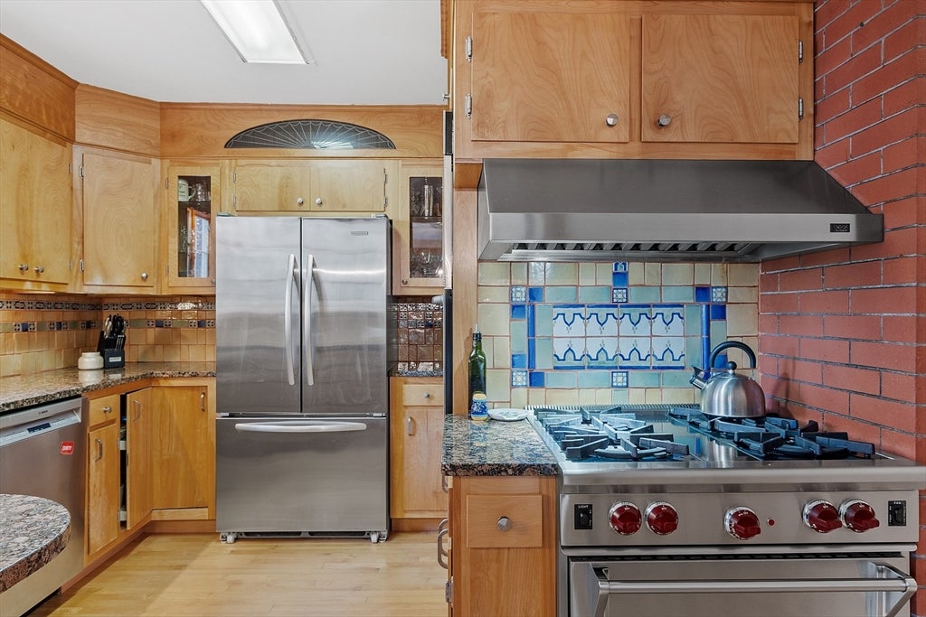 144 Hanks Street, Lowell, MA, 144 Hanks Street, Lowell, MA Photo #10