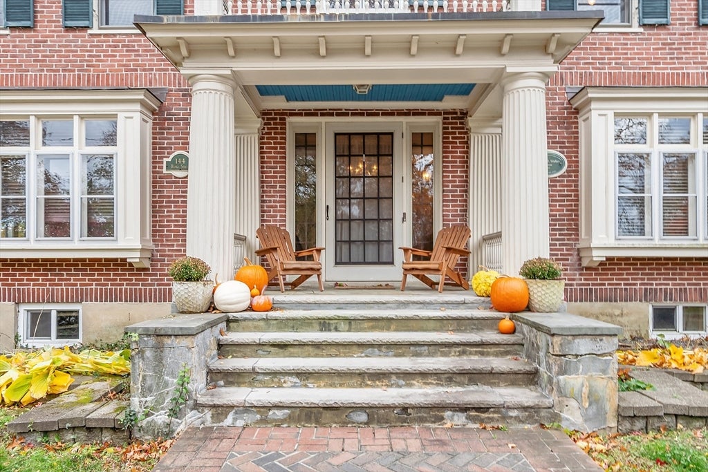 144 Hanks Street, Lowell, MA, 144 Hanks Street, Lowell, MA Photo #2