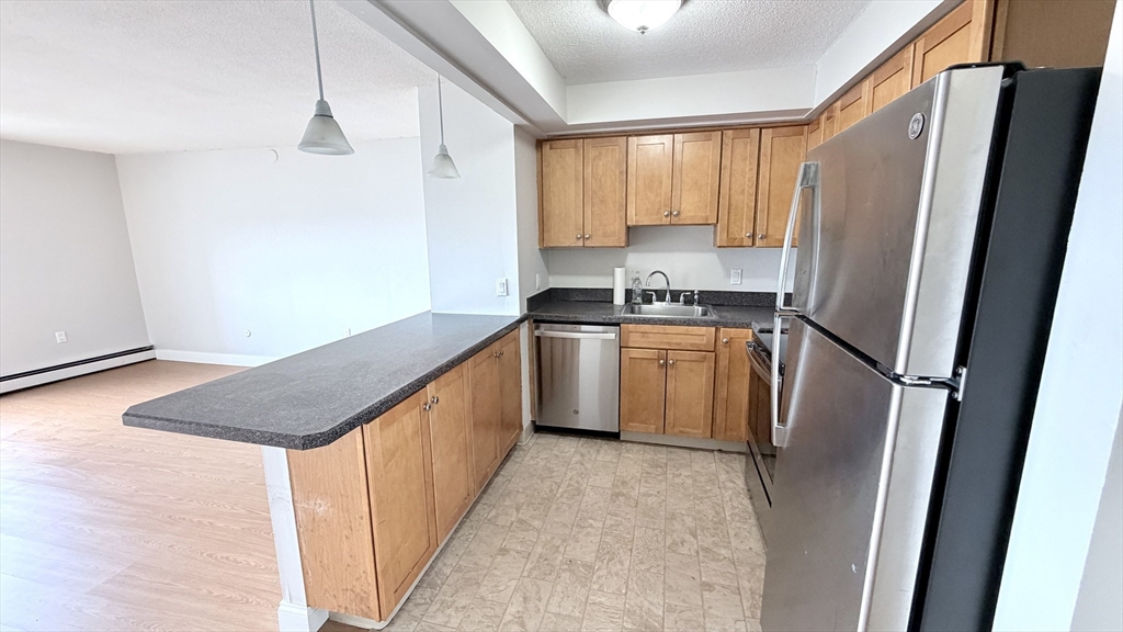 1025 Hancock St #10 B, Quincy, MA, 1025 Hancock St #10 B, Quincy, MA Photo #1