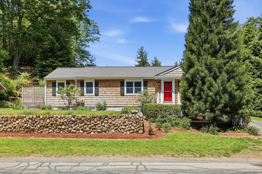 32 Wychwood Drive