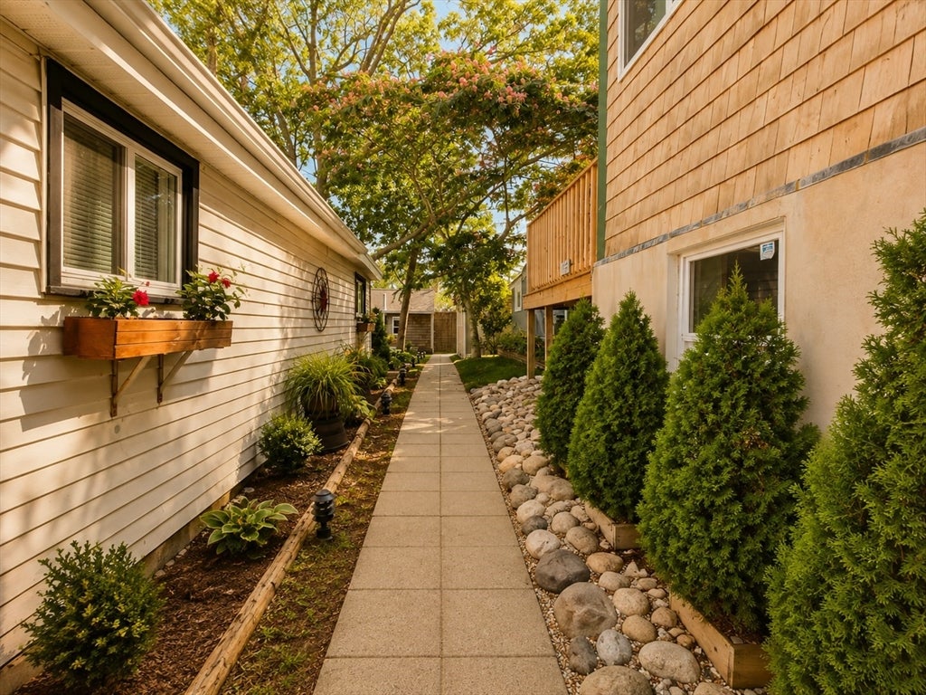 12 Hideaway Vlg #G, Bourne, MA, 12 Hideaway Vlg #G, Bourne, MA Photo #25