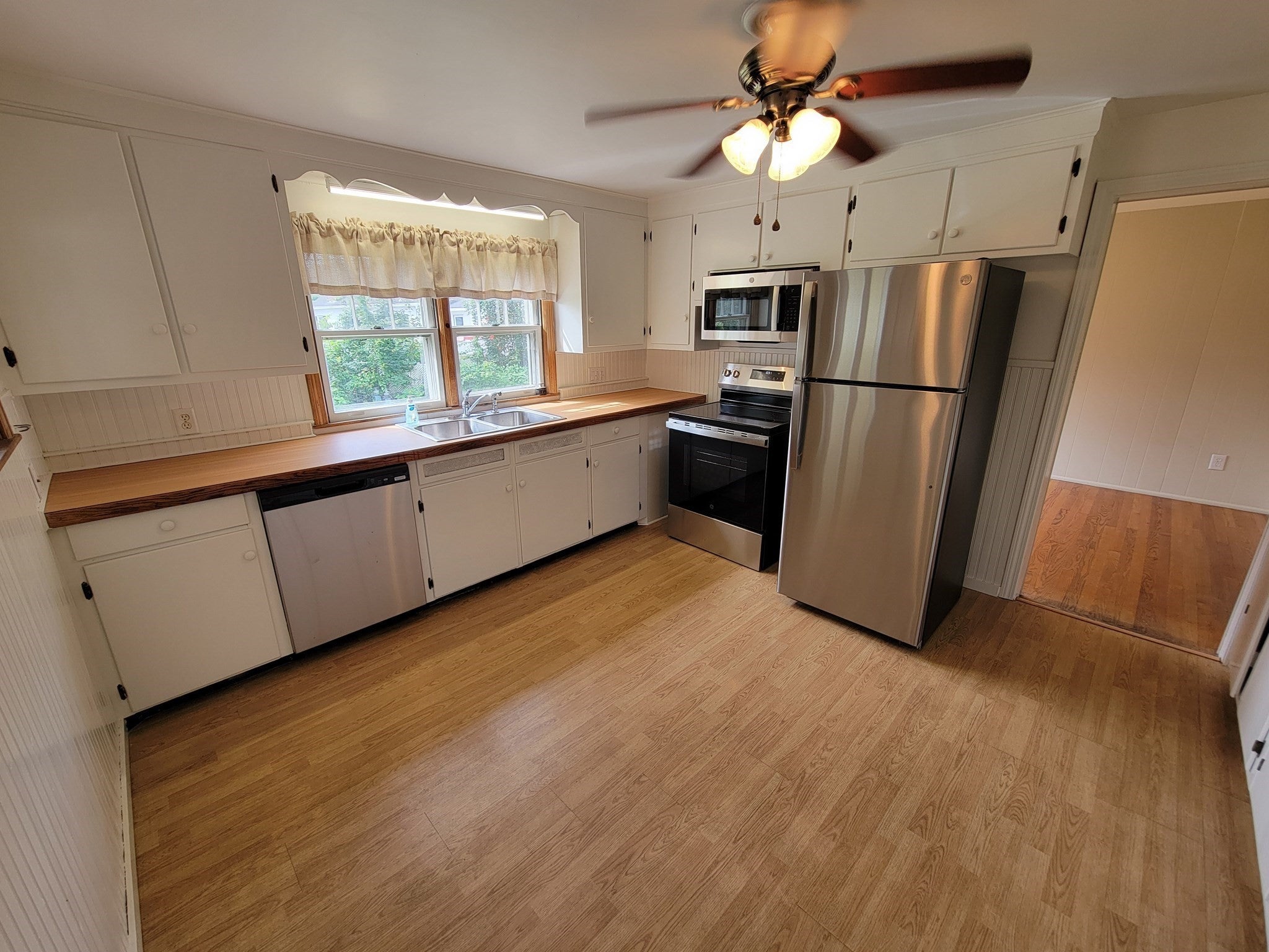 32 Park Terrace Rd, Worcester, MA, 32 Park Terrace Rd, Worcester, MA Photo #4
