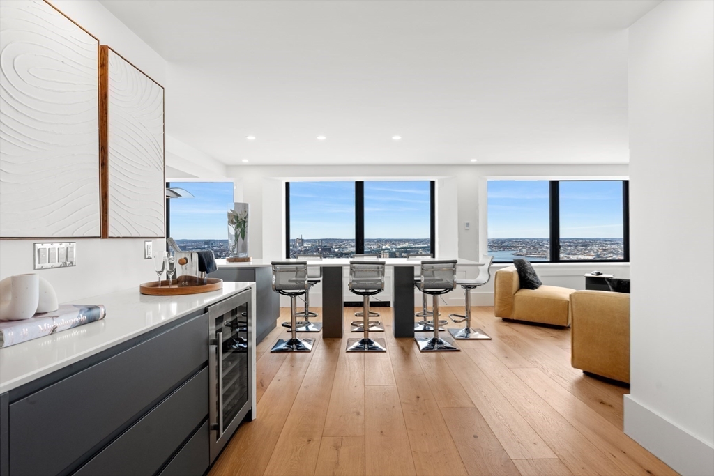 85 East India Row PHAB