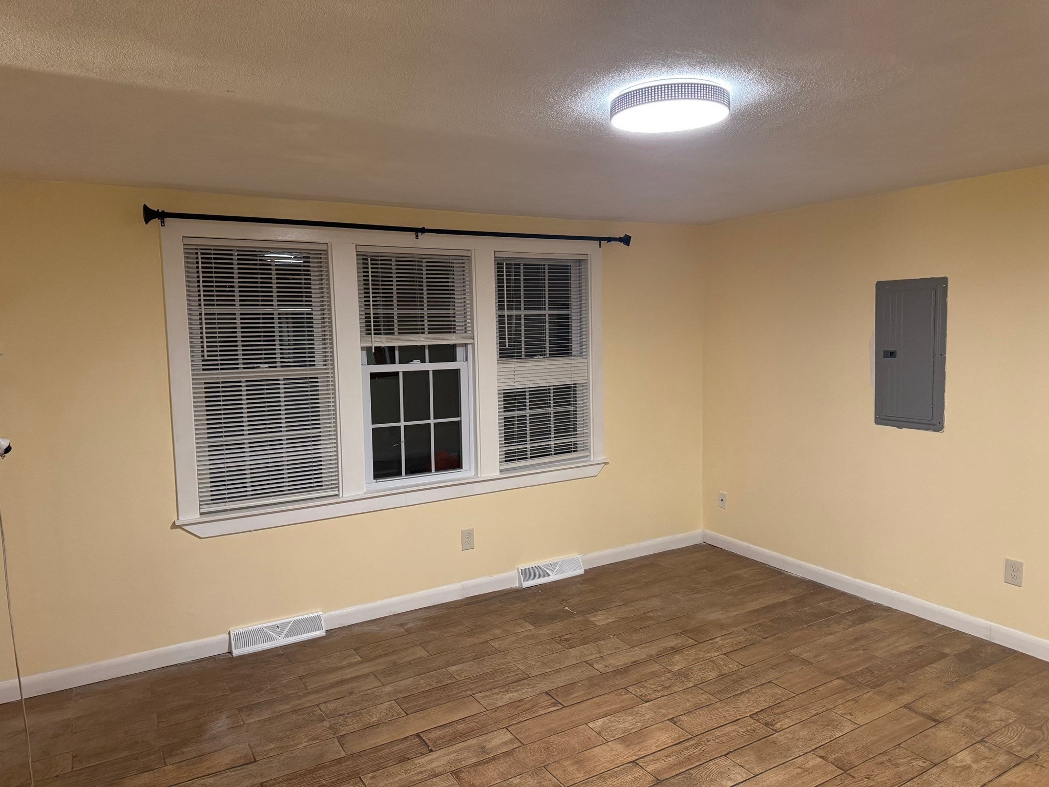 1 Sunnybrook Ln, Canton, MA, 1 Sunnybrook Ln, Canton, MA Photo #5