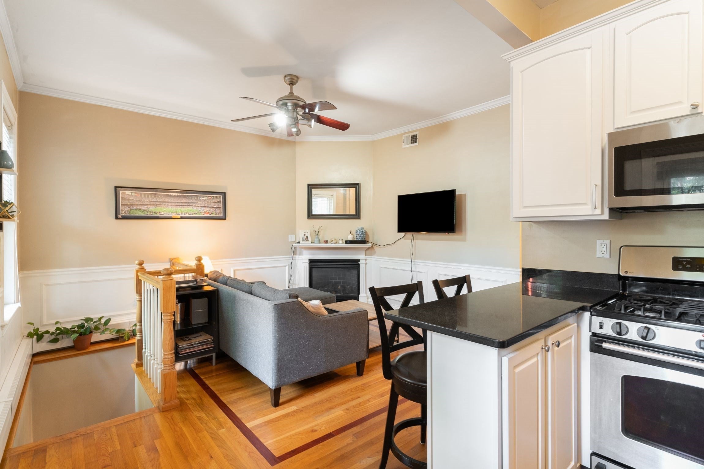 191 W 5th St #1, Boston, MA, 191 W 5th St #1, Boston, MA Photo #4