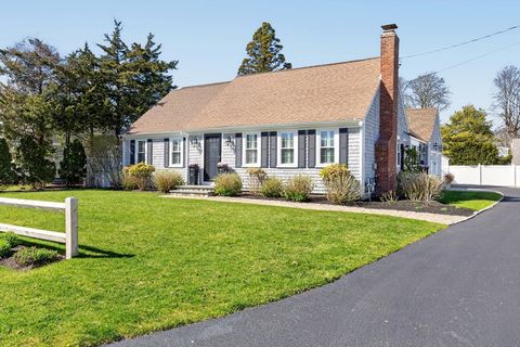 Photo of 110 Mariners Ln, Falmouth, MA 02540 (MLS # 73511392)
