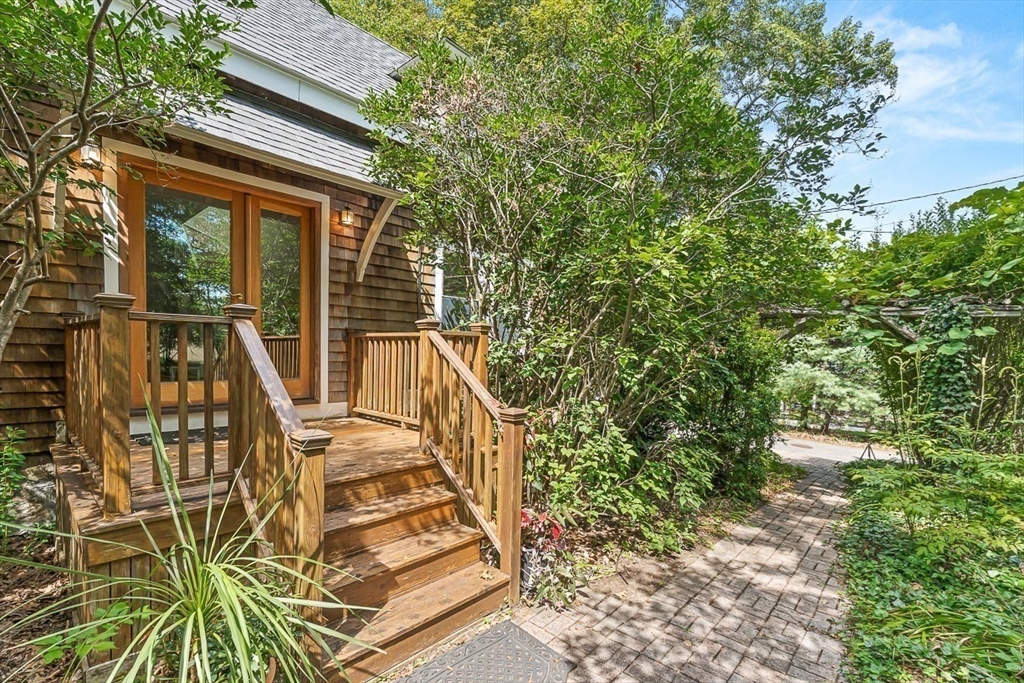 55 Pleasant St