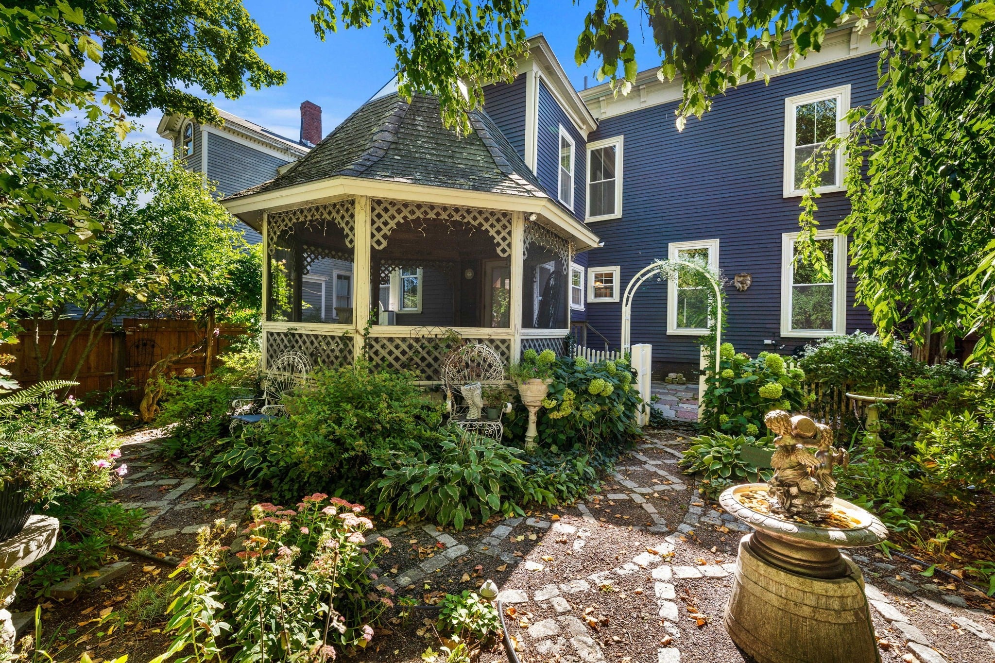 154 High St, Newburyport, MA Photo #8