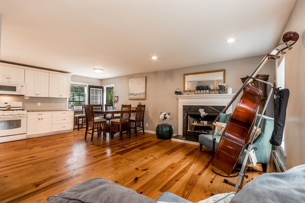 8 Hampden Rd, Falmouth, MA, 8 Hampden Rd, Falmouth, MA Photo #9