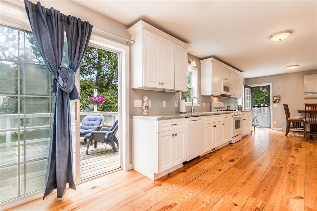 8 Hampden Rd, Falmouth, MA, 8 Hampden Rd, Falmouth, MA Photo #15